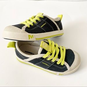 Merrell kid’s sneakers